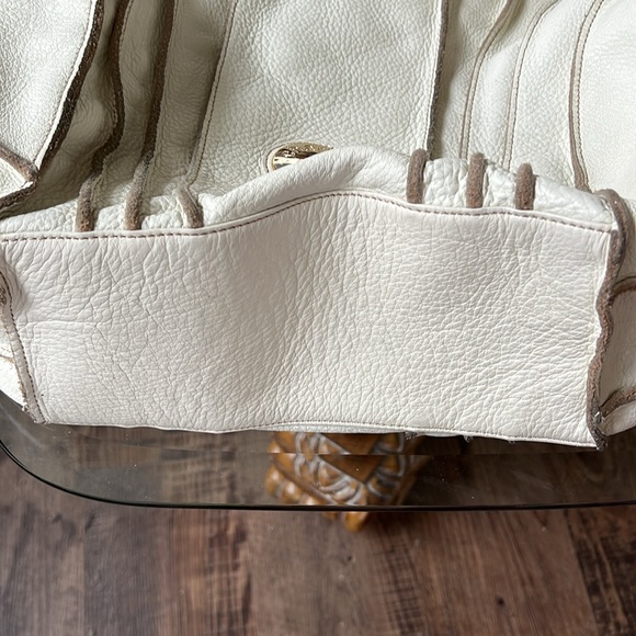 Charles David leather hobo cream color - Picture 13 of 14